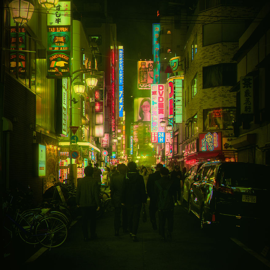 Part night. Ночной Токио фото. Токио ночью фото. Лазер Tokyo. Дом ночью Токио.