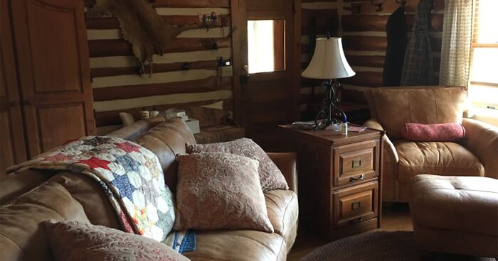 These People Are Sharing The Coziest Places They've Visited (28 Pics)