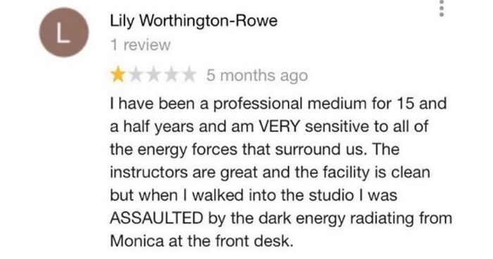 Twitter Can’t Get Enough Of This One-Star Review That Says The Dark Energy At The Gym Attacked A Client