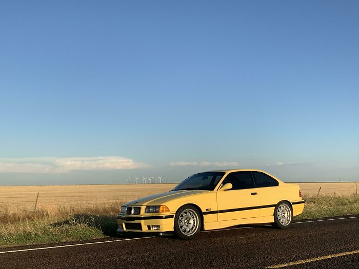 Dakar Yellow M3 BMW