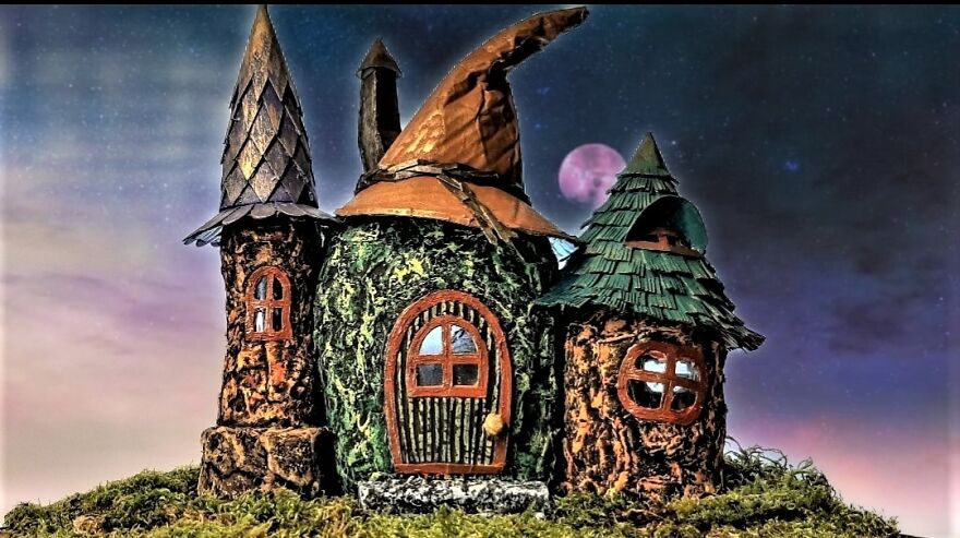 DIY Witch Castle Using Plastic Bottle