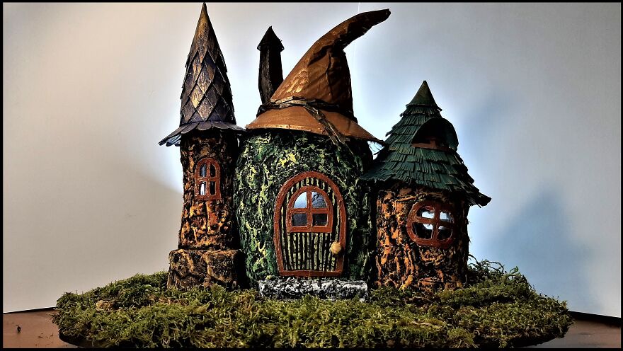 DIY Witch Castle Using Plastic Bottle