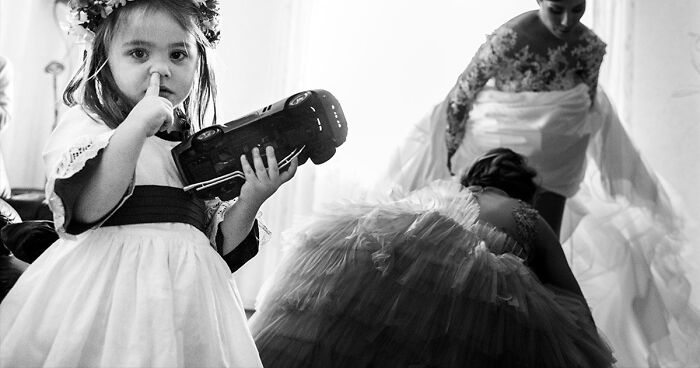 25 Photographers Announced As Winners Of FdB Wedding Photo Awards