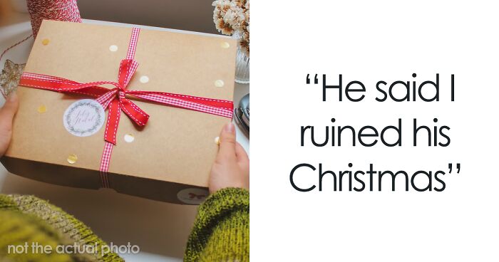 Husbands Gifts Wife $600 For Christmas, Lashes Out When She Doesn't Spend It All To Buy Him A Gift