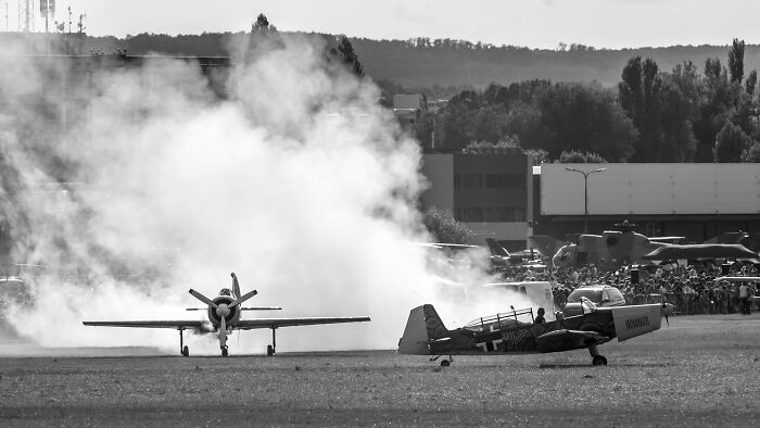 Budapest Airshow (16 Pics)