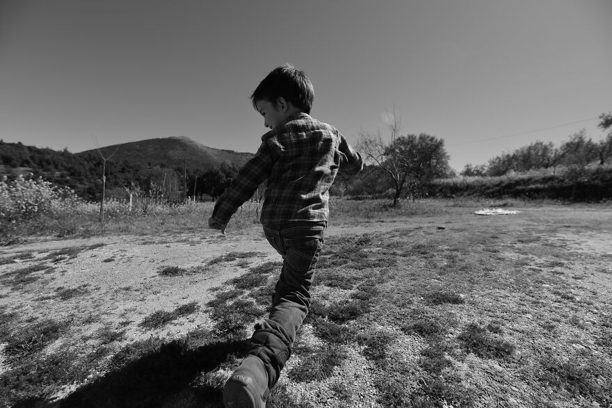 Black And White Documentary Photos From My Extended Family Spending Time Outdoors