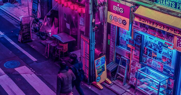 I Wandered The Night Alleys Of Tokyo Under Neon Lights, And Here Are My 50 Best Shots