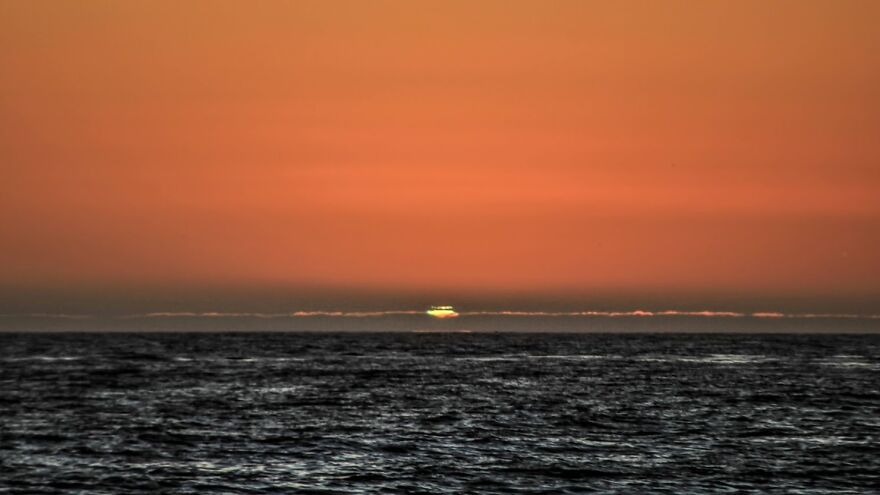The Elusive Green Flash. Didnt Know Anything About This Until My Dearest Friend Told Me It Existed. On My Second Try I Got It. Just Wish I Had A Better Lens