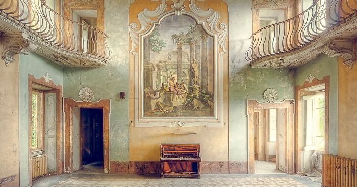 Stunning Paintings And Drawings I Photographed In Abandoned Places In Italy (25 Pics)