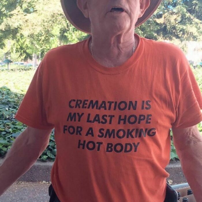 30 Ridiculous And Funny Shirts Shared On The “Good Shirts