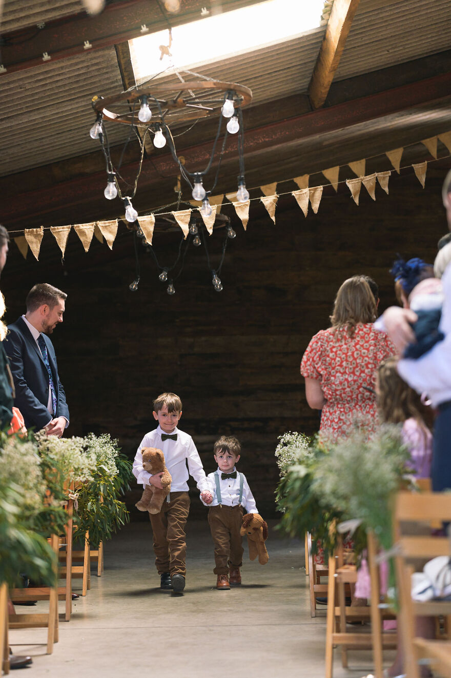 I Photographed A Wedding At Grange Barn