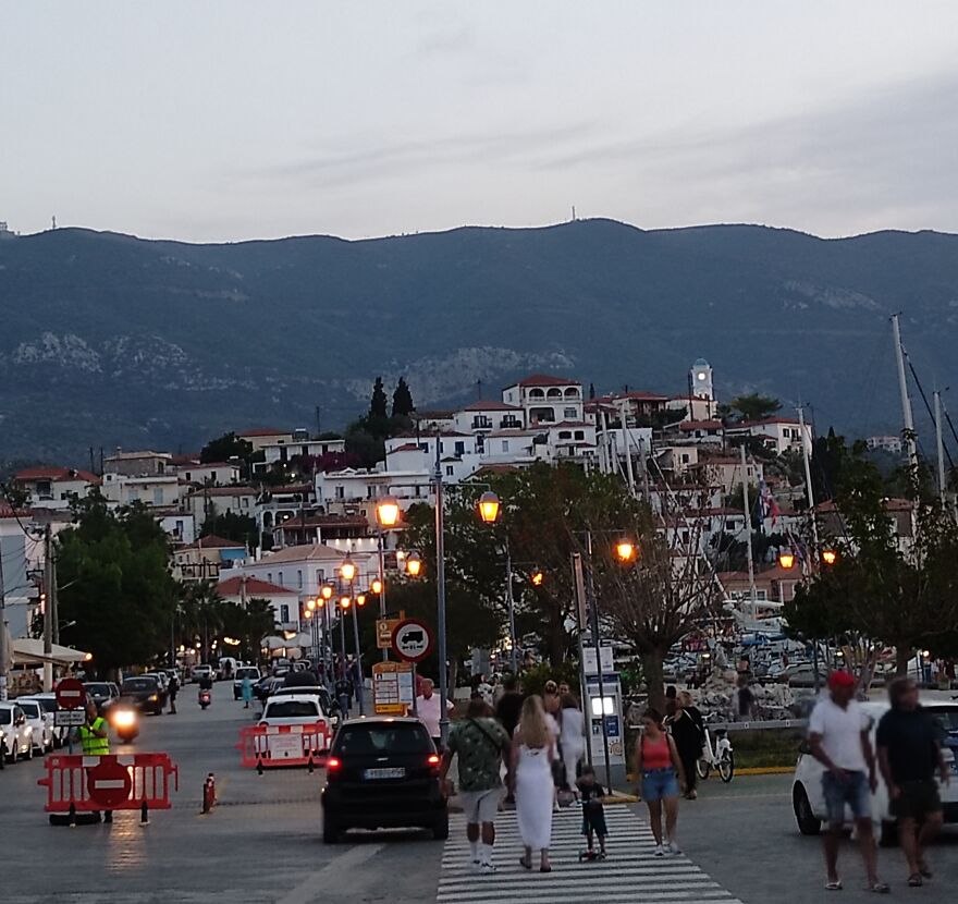 I Photographed The Poros Island In Greece (27 Pics)