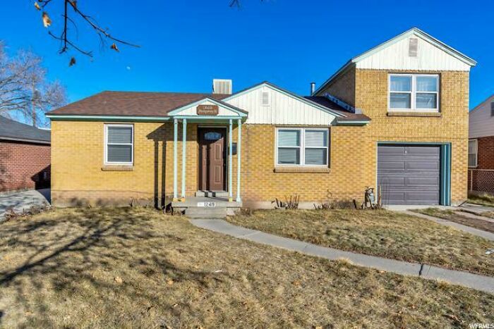 McMansion 1952 Edition. Not The Ugliest House But It Still Looks Off