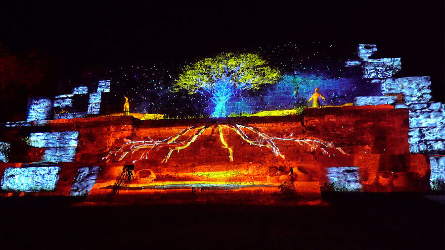 Maizz Visual Estudio Designs And Produces Pasos De Luz: An Audiovisual Night Experience At The Mayan Ruins Of Dzibilchaltun, Yucatan