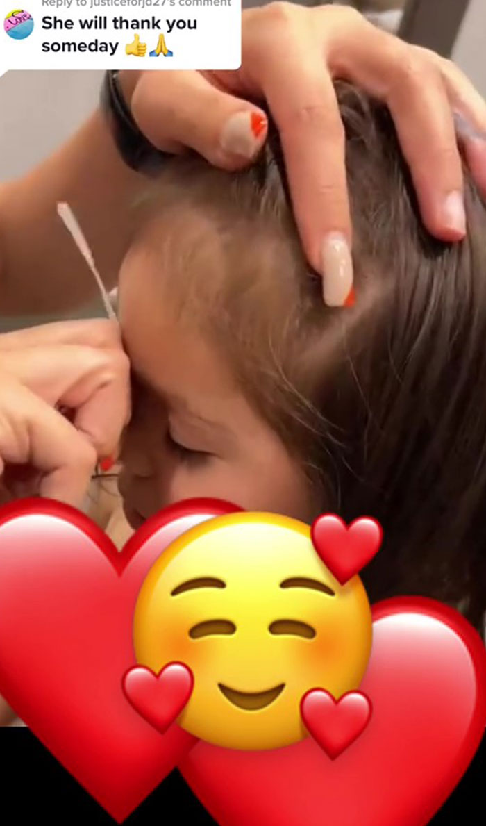 Mom Wants To Prevent Her 3 Y.O. From Being Bullied For Having A Unibrow, Waxes It