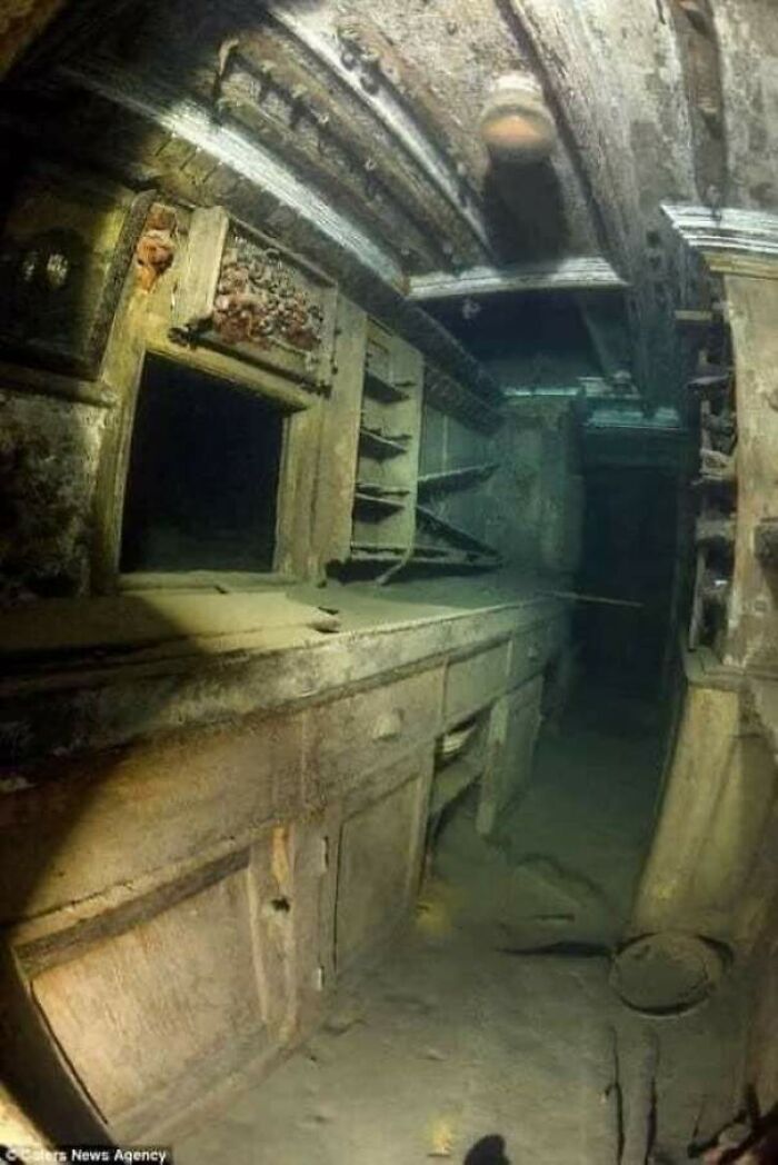 Century Old Sunken Ship Preserved In Perfect Condition Beneath Lake Superior