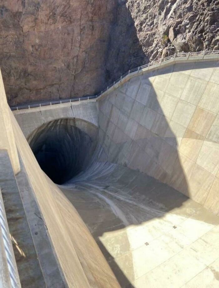 The Hoover Dam Spill Way.. 50 Feet Wide, 600 Feet Deep.. I Cant Stop Thinking About Falling In…
