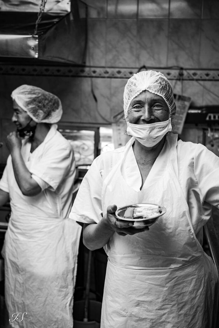 'Bogota Zonder Honger's' Daily Life Of Compassion (12 Pics)