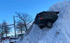 La gente comparte sus impresionantes fotos tras la brutal ventisca que ha dejado casi 2 metros de nieve en Buffalo, Nueva York