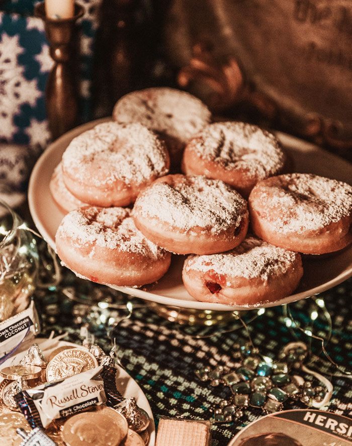 During Hanukkah, Israel Consumes About 18 Million Jelly Donuts