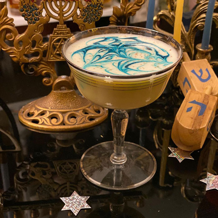 The "Maccabee Bar," A Hanukkah-Themed Pop-Up Bar, Debuted In Boston In 2018