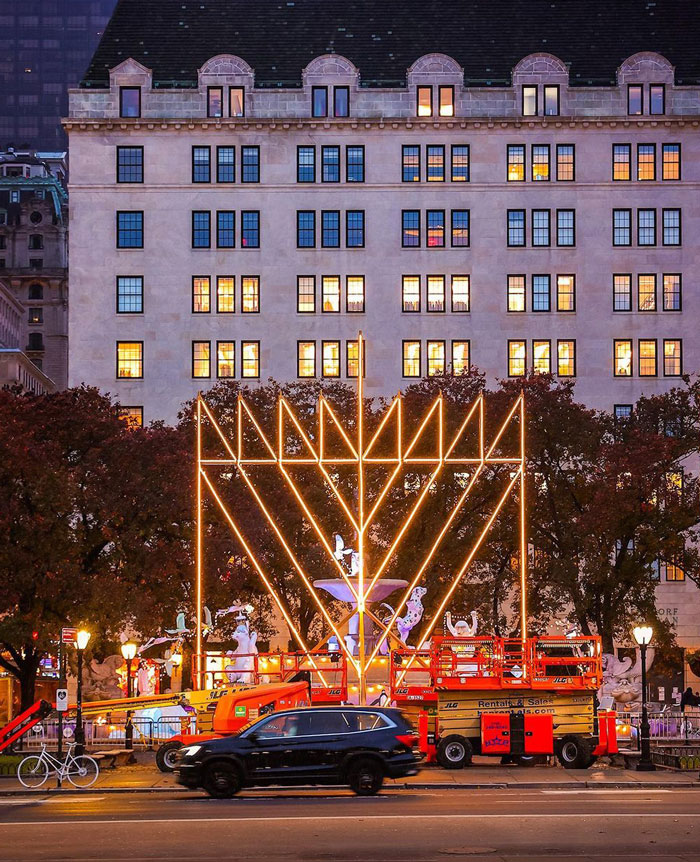 The Largest Menorah In The World Is Allegedly Located In Grand Army