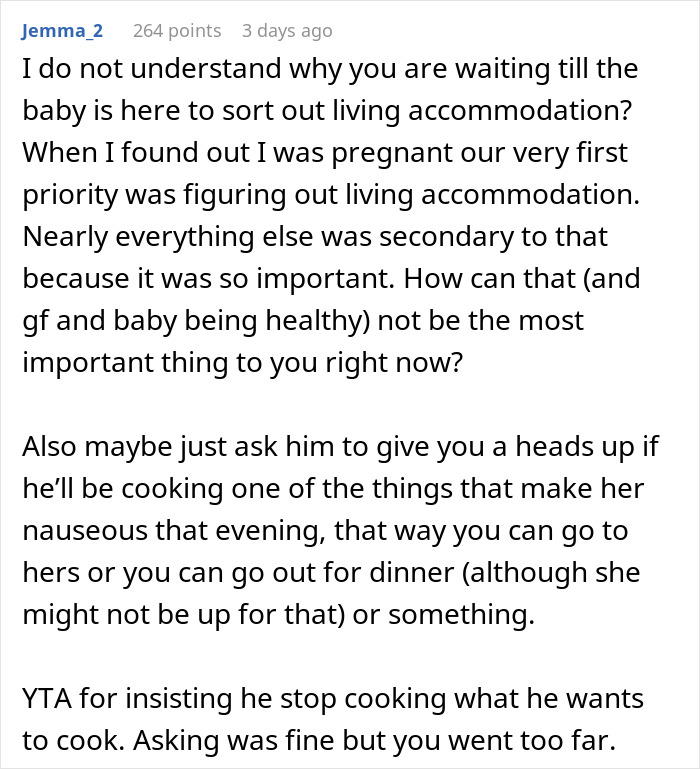 Roommate Upset After This Guy Told Him To Not Cook Certain Meals When His Pregnant Girlfriend Comes Over