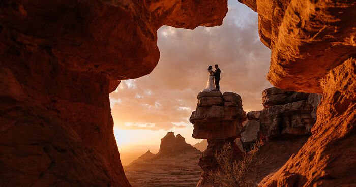 We Picked The Best Wedding Photos Submitted By Photographers From All Over The World (48 Pics)