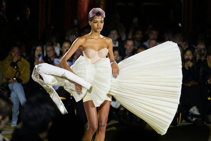 The dreamiest dresses from Paris Haute Couture Fashion Week SS19 | London  Evening Standard | Evening Standard