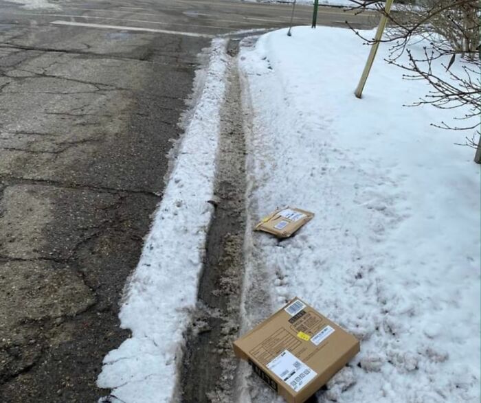 Amazon Leaving Packages In Snow