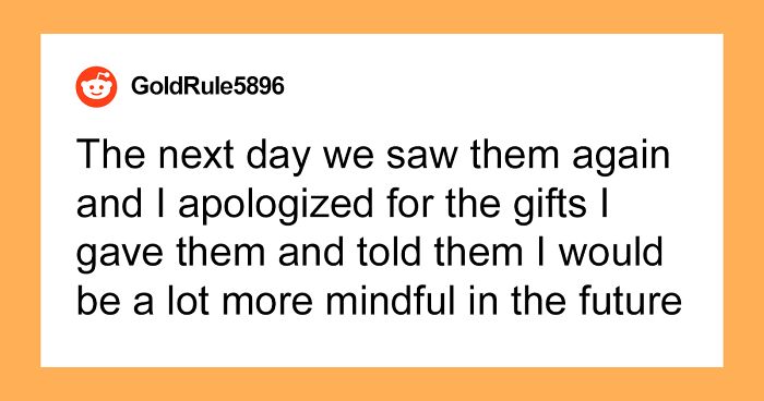 “I Tried To Get Something Each Person Would Love”: Woman Gets Called A “Creep” And A “Stalker” For Gifting Fiancé’s Family Very Personal Christmas Gifts