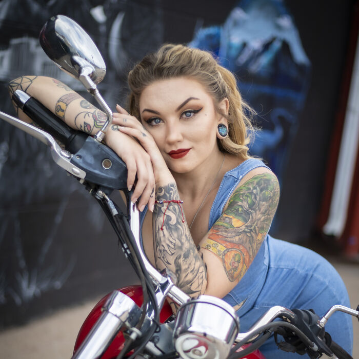 I Photographed Local Cheyenne Bikers For Free, And Here Are 40 Of My Best Photos