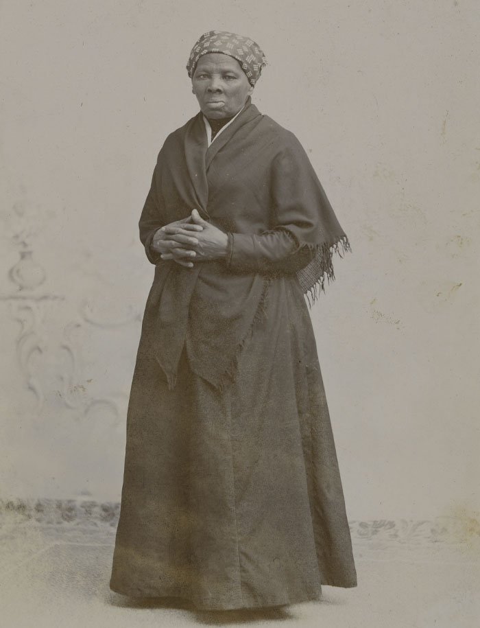 Black and white picture of Harriet Tubman posing