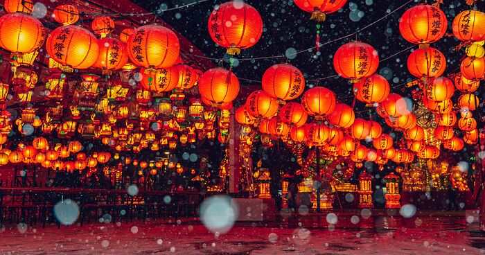 I Had A Rare Opportunity To Capture Nagasaki Lantern Festival In Snow During The Snowfall (15 Pics)