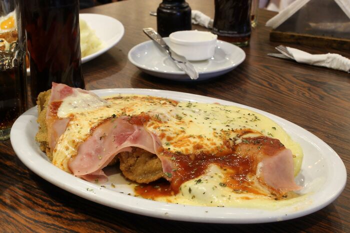 Milanesa Napolitana (Argentina)