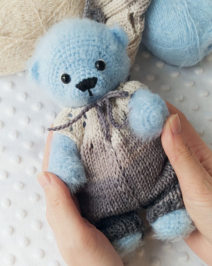 I Crochet Beautiful Teddy Bears (12 Pics)