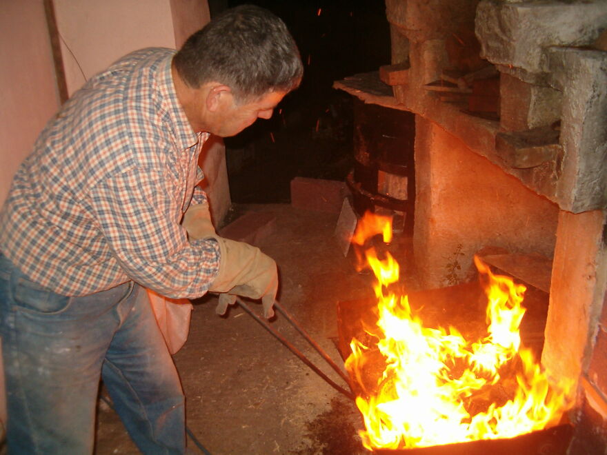 The Amazing Art Of Raku Pottery