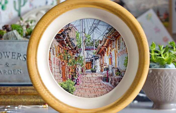 I Cross Stitched Seoul, Bukchon Street (7 Pics)