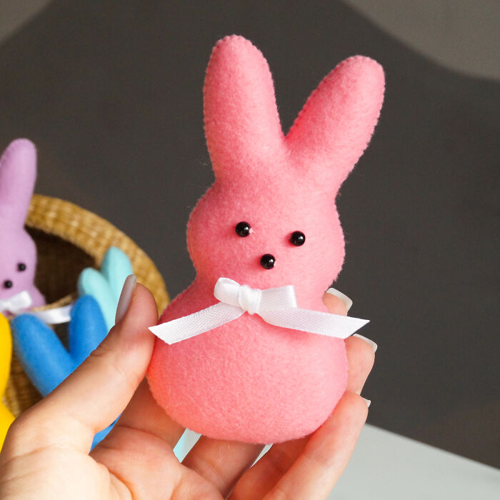 Easter Is Coming, And I’m Getting Ready For It – I Made These Cute Felt Bunnies