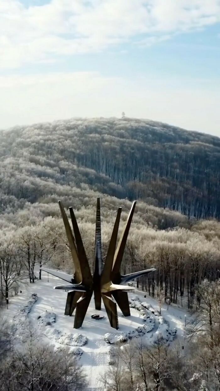 Monument Of The Fallen Soldiers. . Serbia