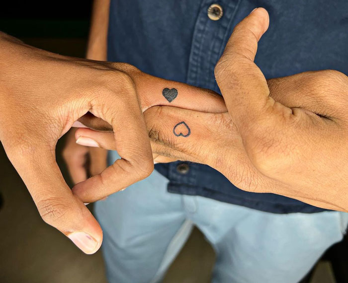 I got to handpoke the cutest tiny animals on the cutest couple!!🥹✨☁️ they  wanted a matchy pair with propellor hats, and chose a ... | Instagram