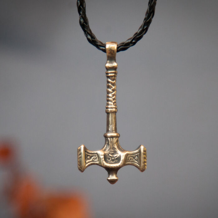 I’ve Created A Collection Of Medieval Weapon Pendants And Necklaces (9 Pics)