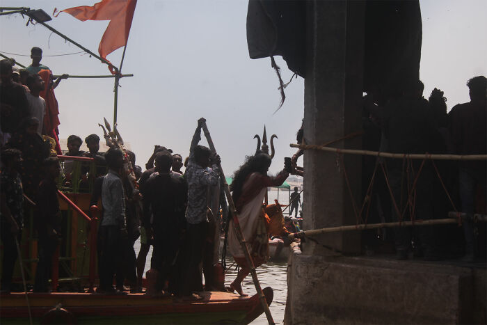 The Festival Of Ashes: Varanasi Masan Ki Holi 2023 (21 Pics)