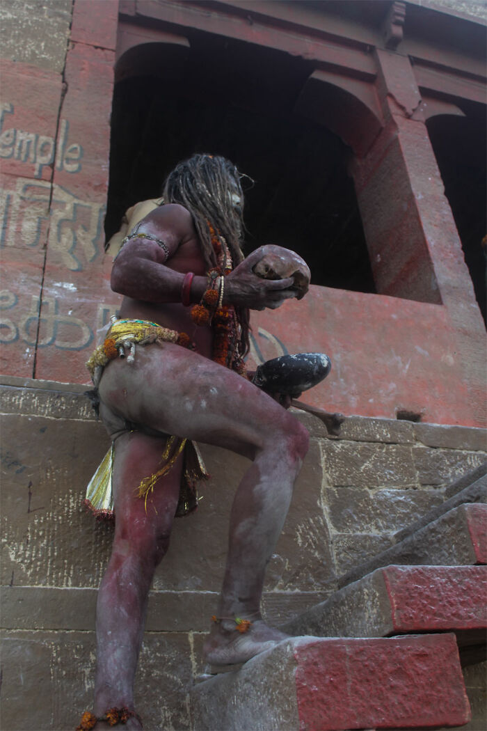 The Festival Of Ashes: Varanasi Masan Ki Holi 2023 (21 Pics)