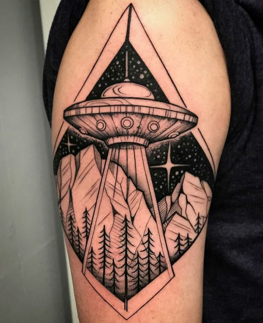 BEST REAL UFO  Alien tattoo, Galaxy tattoo, Ufo tattoo