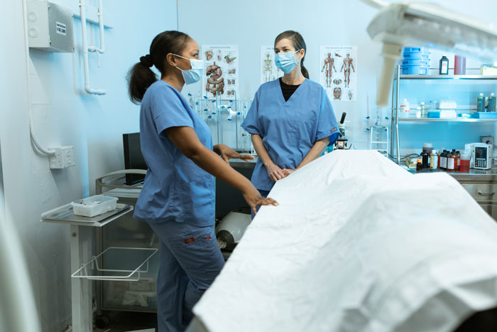 Nurse Takes Heat From Boss For Her Malfunctioning Workstation, Dumps It In Her Office To Get Her Off Her Back