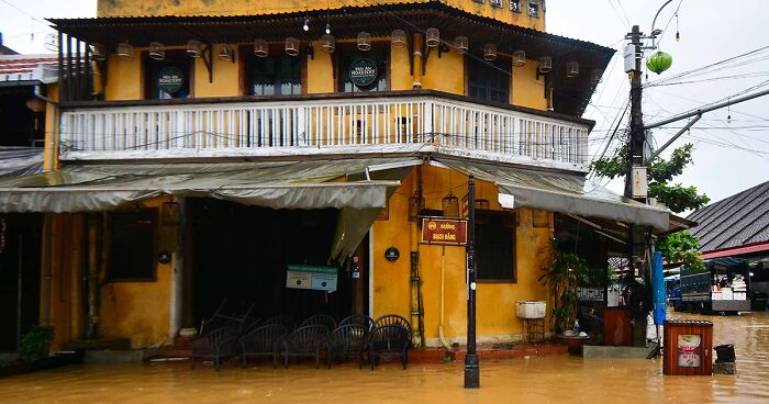 I Travelled To Hoi An, Vietnam, And Took Pictures To Show What People’s Life Looks Like During Flood Season