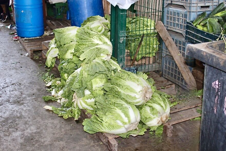 I Photographed A Day At A Wholesale Market In Lima, Peru (36 Pics)