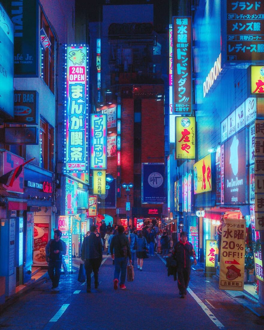 I Explored The Night Alleys Of Tokyo Under Neon Lights, And Here Are 30 ...