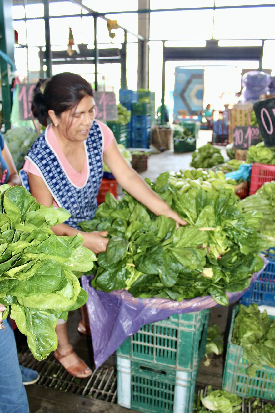 I Photographed A Day At A Wholesale Market In Lima, Peru (36 Pics)